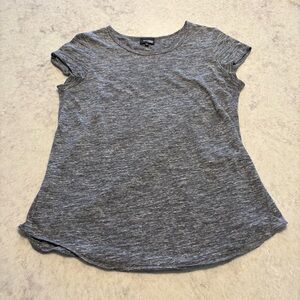 Aritzia Wilfred Free Gray T-Shirt - Size L